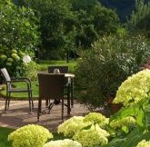 Gästehaus Weberskirch in Ernst an der Mosel Gästehaus Weberskirch in Ernst an der Mosel