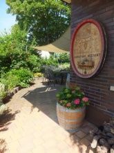 Weingut & Ferienwohnung Hessert Weingut & Ferienwohnung Hessert