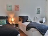 Schlafzimmer 2 EG Schlafzimmer 2 EG