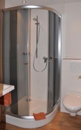 Weingut und Gästehaus Römerhof Weingut und Gästehaus Römerhof