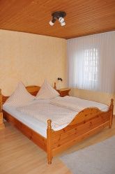 Weingut und Gästehaus Römerhof Weingut und Gästehaus Römerhof