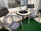Balkon mit Sitzgelegenheit Balkon mit Sitzgelegenheit
