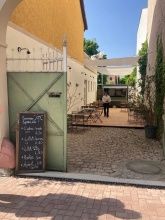 Bistro und Restaurant  Bistro und Restaurant