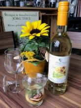 Weingut, Gästezimmer und Ferienwohnung Jörg Thul Weingut, Gästezimmer und Ferienwohnung Jörg Thul