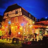 Weingut & Straußwirtschaft Comes Weingut & Straußwirtschaft Comes