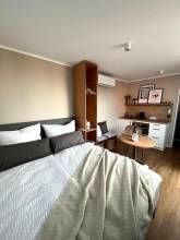 Modernes Tiny House Diva am Weingut