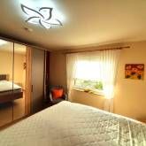 großer Schrank für längeren Aufenthalt großer Schrank für längeren Aufenthalt