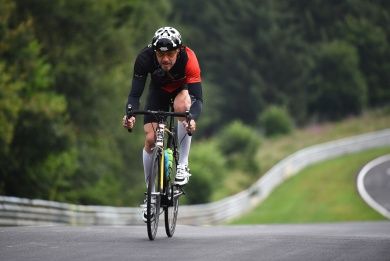 Radfahrer auf dem Nürburgring