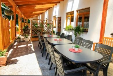 Ferienhaus Schwalbenfelsen, überdachte Terrasse