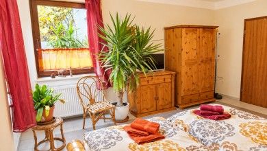 Villa Gast Salmagundi – Gruppenferienhaus am Mittelrhein für 14 Erwachsene + 2 Kinder