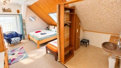Villa Gast Salmagundi – Gruppenferienhaus am Mittelrhein für 14 Erwachsene + 2 Kinder