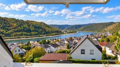 Villa Gast Salmagundi – Gruppenferienhaus am Mittelrhein für 14 Erwachsene + 2 Kinder