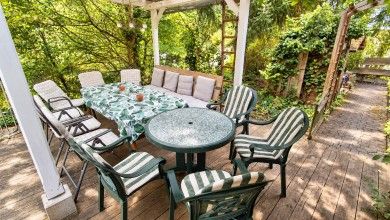 Villa Gast Salmagundi – Gruppenferienhaus am Mittelrhein für 14 Erwachsene + 2 Kinder