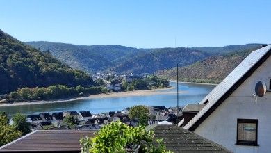 Villa Gast Salmagundi – Gruppenferienhaus am Mittelrhein für 14 Erwachsene + 2 Kinder