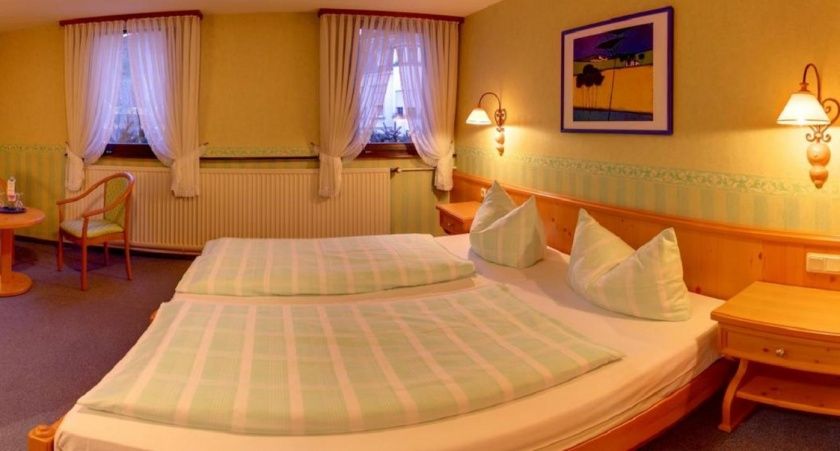 Landgasthof Schuck - Ferienwohnung & Gästezimmer