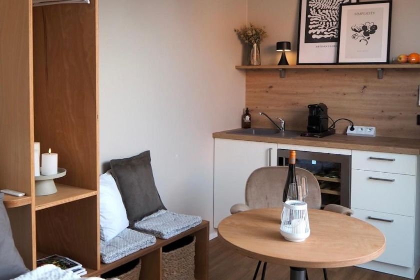 Modernes Tiny House Diva am Weingut
