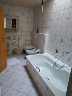 Weingut Josef Matth. Longen in Eitelsbach Weingut Josef Matth. Longen in Eitelsbach