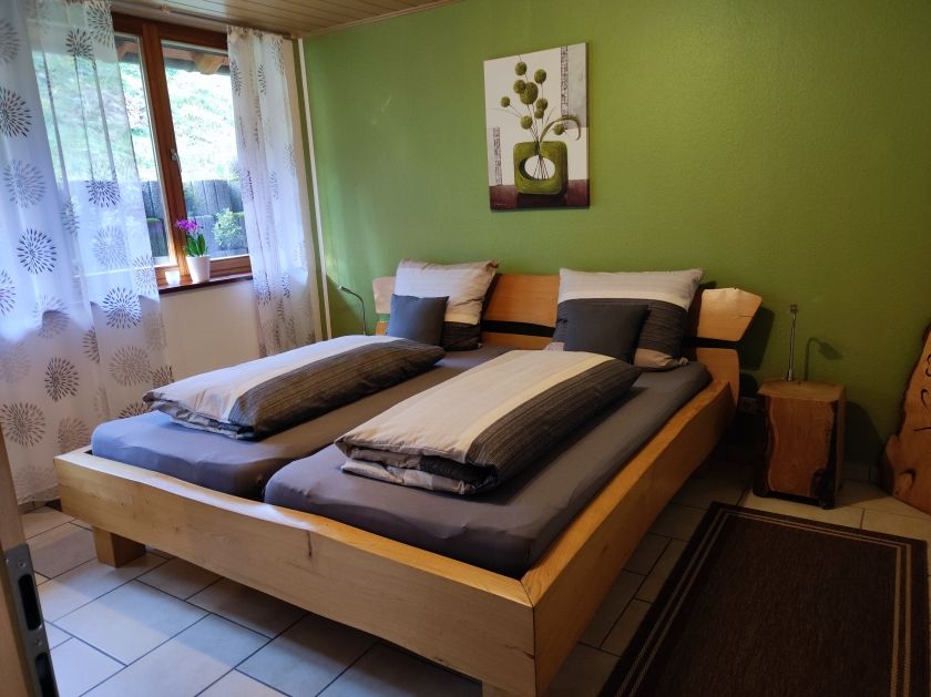 Schlafzimmer 2