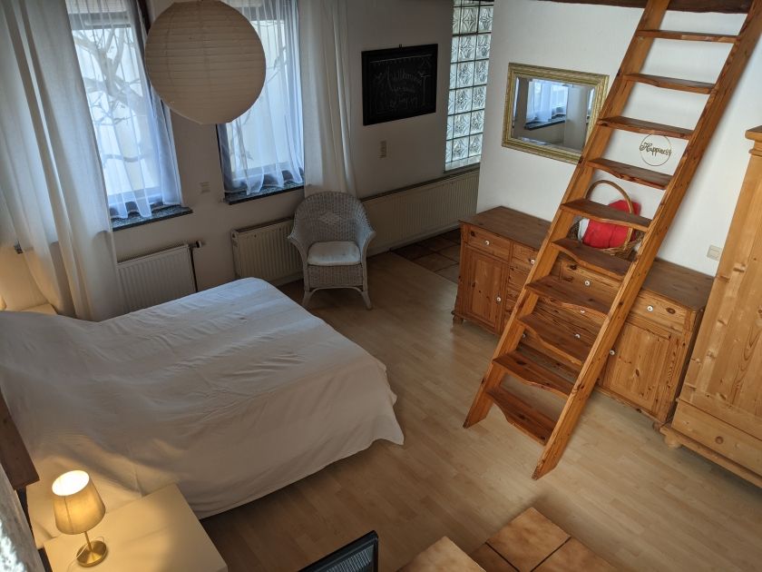Wohnzimmer Doppel Bett 