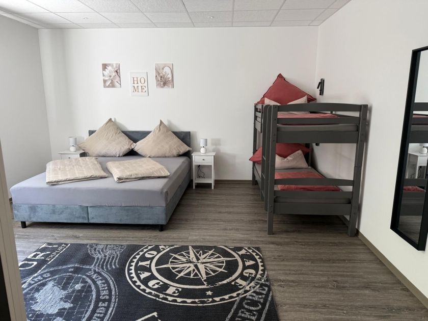 *Schlafzimmer Wohnung Marlon*