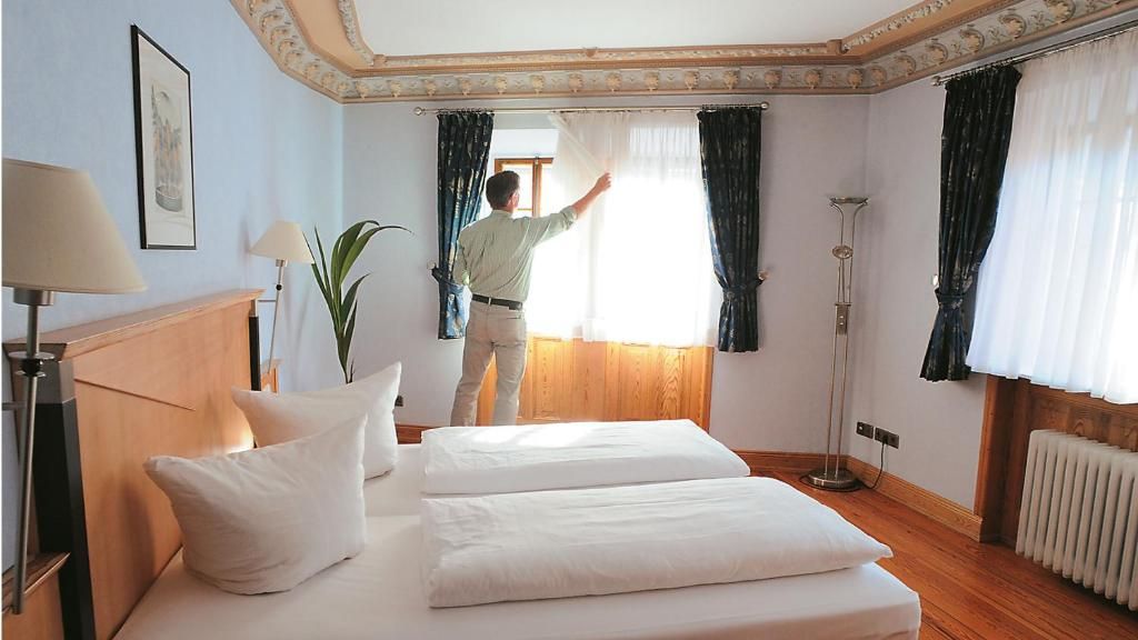 Chalet Pension Weingut & Straußwirtschaft Raabe