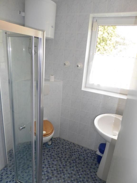 Ferienwohnung Batek am Rhein