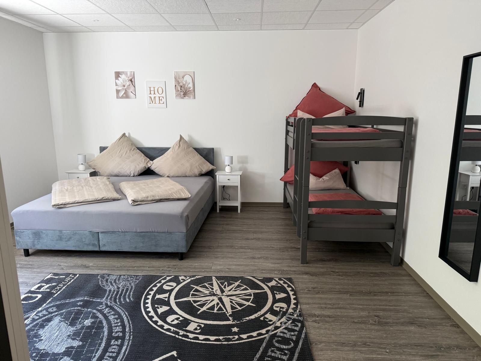 *Schlafzimmer Wohnung Marlon*