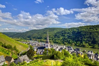 Wein- und Heimatfest in Ediger