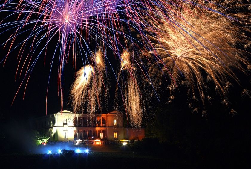 Schlossfest auf der Villa Ludwigshöhe Schlossfest auf der Villa Ludwigshöhe